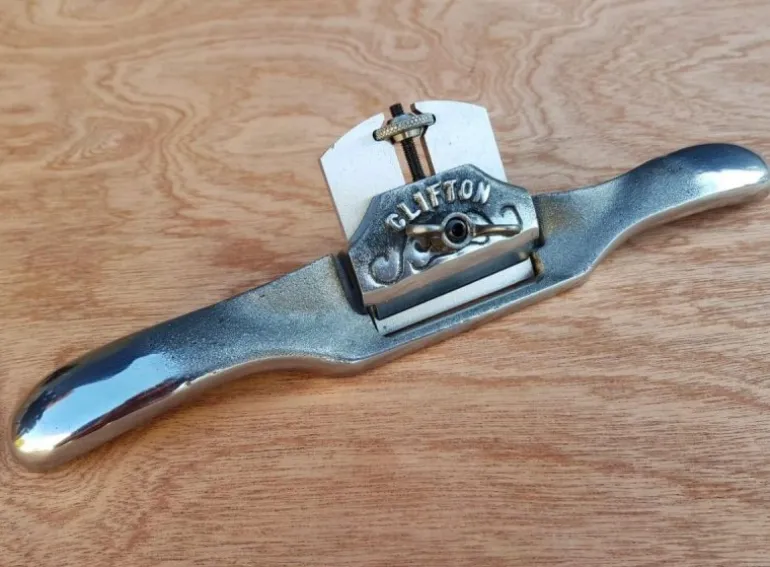 Clifton 650 Curved 10'' Spokeshave