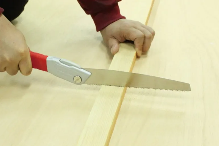 Gyokucho Multi-Purpose Folding Saw - 200mm blade